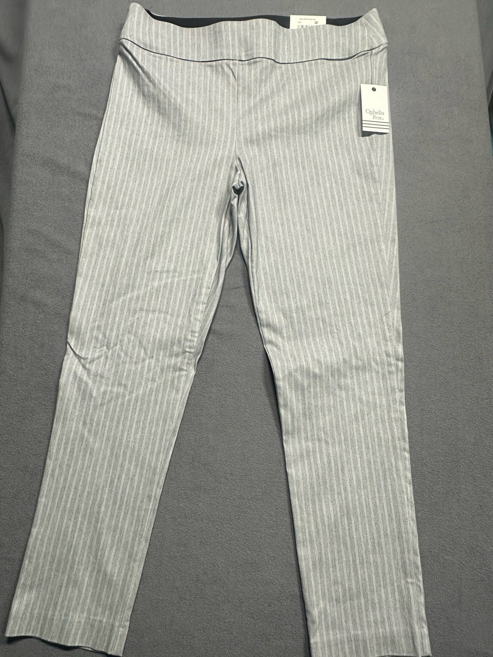 Ophelia Rose Girls' Light Gray Pinstripe Stretch Leggings